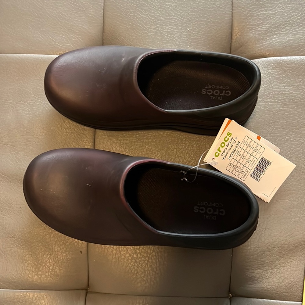 Crocs, Felicity, distressed, comfort, shoes.  Burgundy/brownish color size 5M.